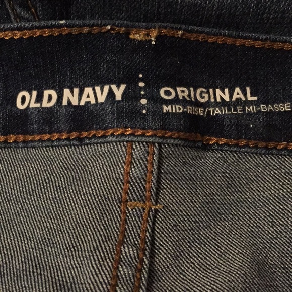 Ladies Old Navy Original Mid-Rise Skinny Jeans - Picture 3 of 4
